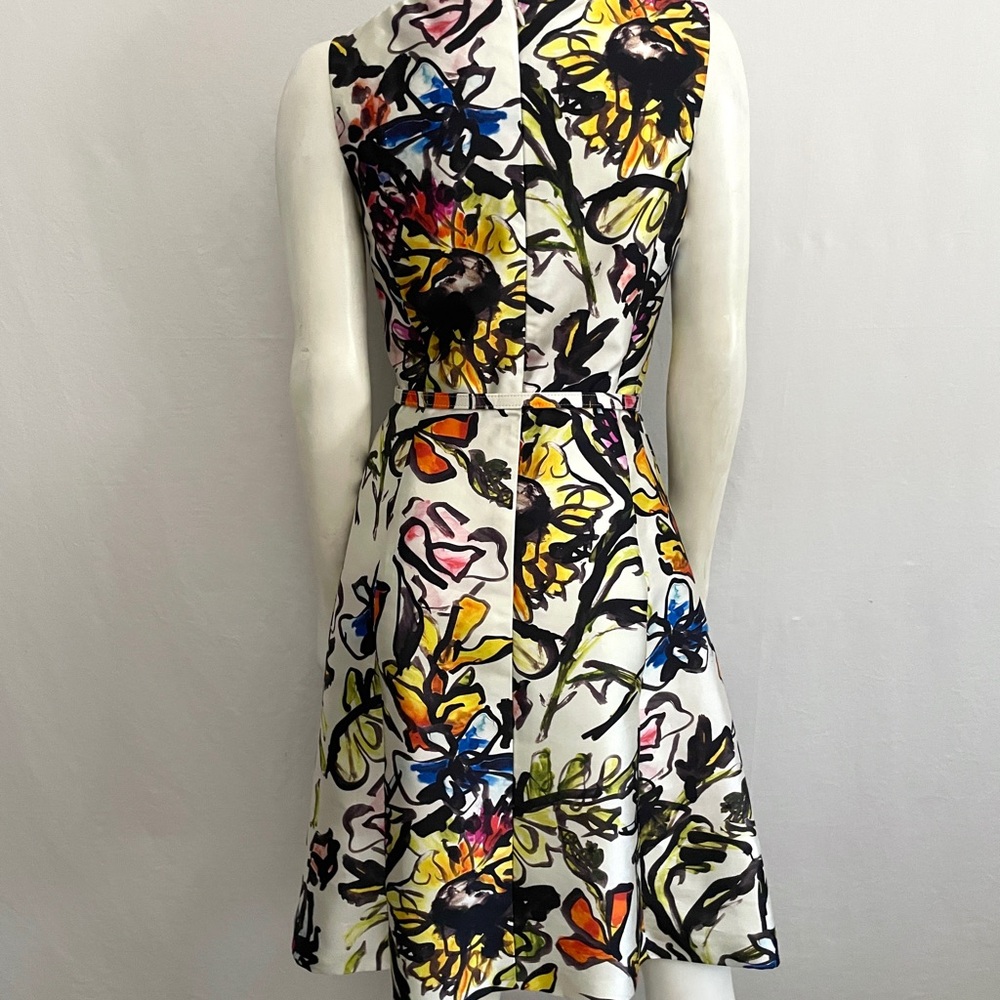 Oscar de la Renta White Midi Dress with Multicolor Floral Print - Picture 11 of 12